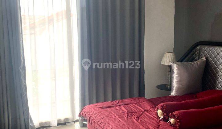 Rumah 2 Lt Furnis Dalam Komplek Jatiwaringin Pondok Gede Bekasi 2