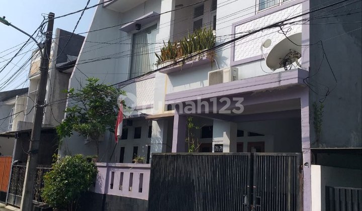 Rumah Terawat 2,5 LT Dlm Komplek Sunter Jaya Tanjung Priok Jakut