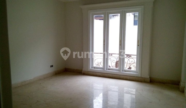 New House3 Floors Plus Swimming Pool Otista Kampung Melayu Jatinegara East Jakarta 2