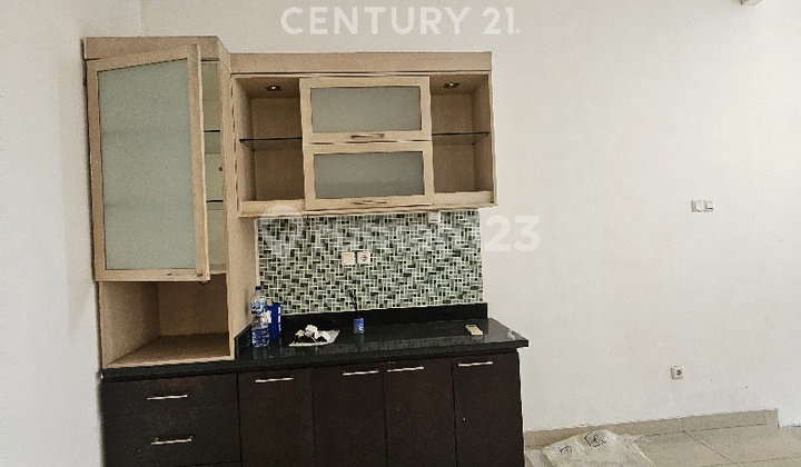 Sewa Rumah Kenari Golf 8x15  Hadap Selatan 2