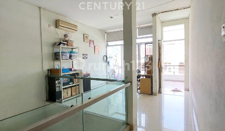 Rumah Tinggi Jalan dan Bangun Sendiri., Semi Furnish