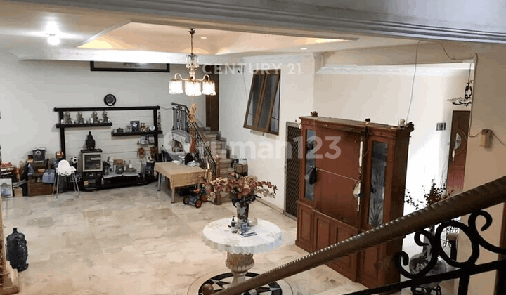 Jual Rumah Hoek Pantai Indah Kapuk Jakarta Utara