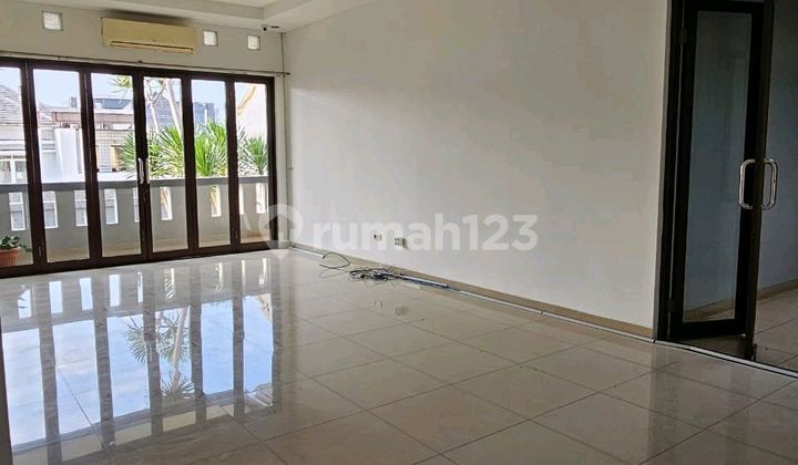 Rumah Siap Huni Di Jl. Gaharu Cilandak Butuh Minim Renovasi 1