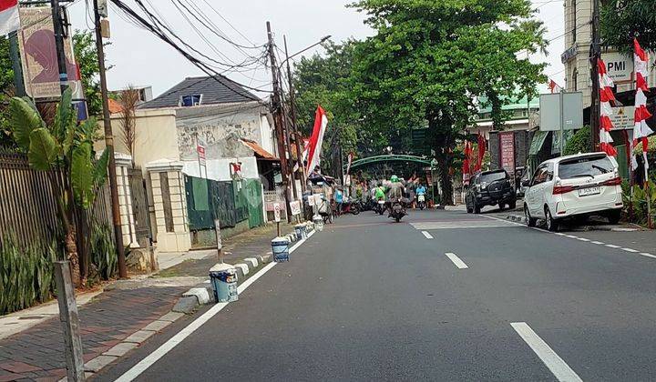 Rumah Lama Hitung Tanah Di Pejaten Butuh Renovasi 2