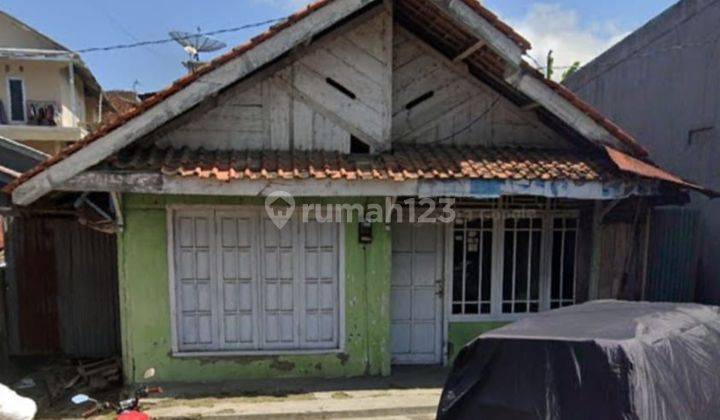 Tempat Usaha strategis, Rumah Apa Adanya 1