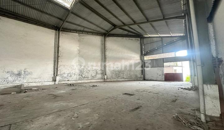 For Rent 2 Warehouse Units Total 1,900 m² At 0 Jalan Raya Mastrip, Container Access & Ready to Use