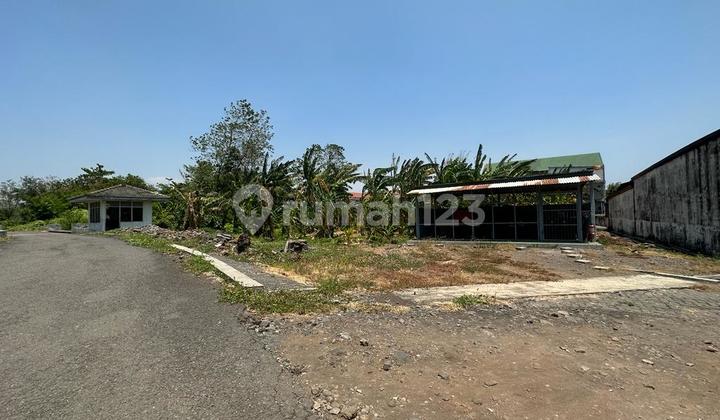 Ex Pabrik di Kota Probolinggo Nol Jln Raya Provinsi  2