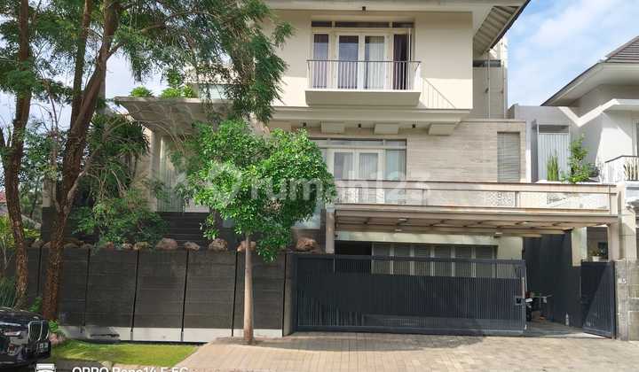 For Sale Fast Luxury House Central Park A. Yani South Surabaya