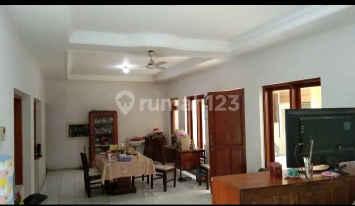 Rumah Luas 548meter Di Jslan Talaga Bodas Lengkong Rumah Luas 548meter Di Jslan Talaga Bodas Lengkong