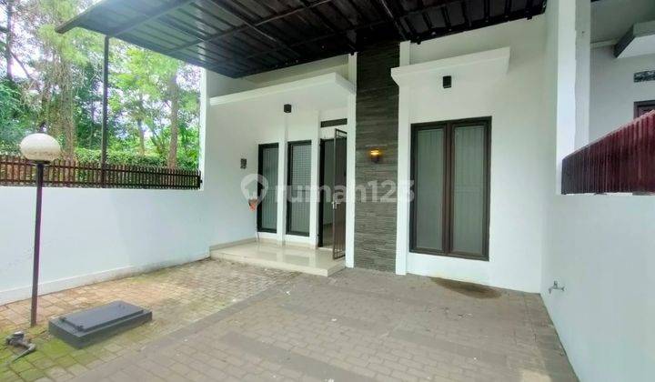 Rumah Bagus Terawat Di Komplek Batununggal Indah Shm 1