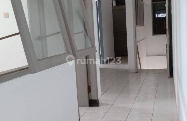 Ruko luas134 di Jalan rajawali barat 3