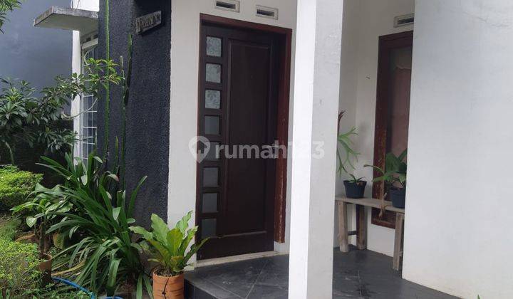 Rumah bagus terawat luas134 di Sayap BKR 1