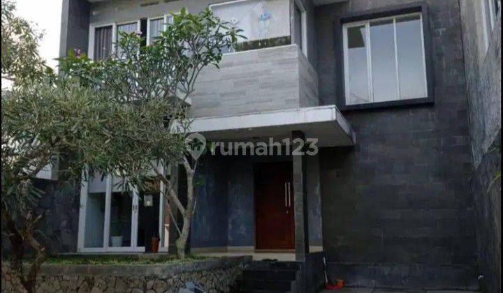 Rumah bagus minimalis di Cluster Geger kalong 1