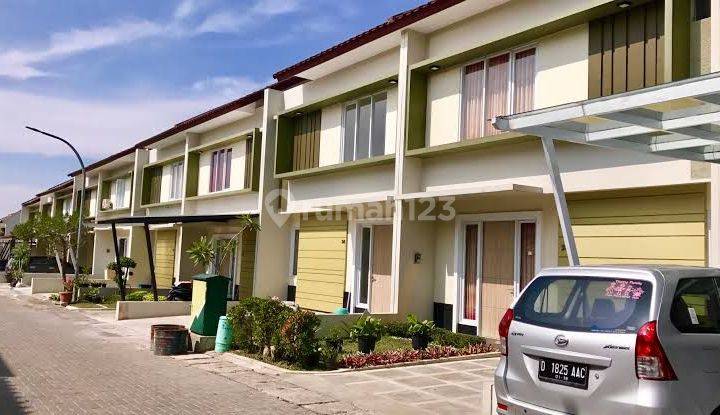 Rumah exclusive di Cluster cempaka hijau cibeureum SHM 1