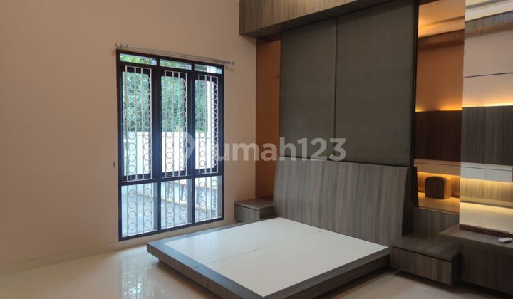 Rumah baru renovasi luas195 di Komplek batununggal indah