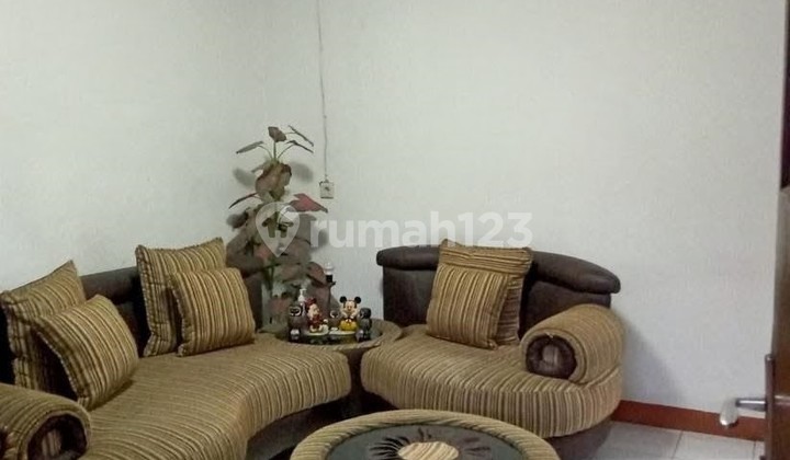 Spacious 144 House in Margahayu Raya Complex 2