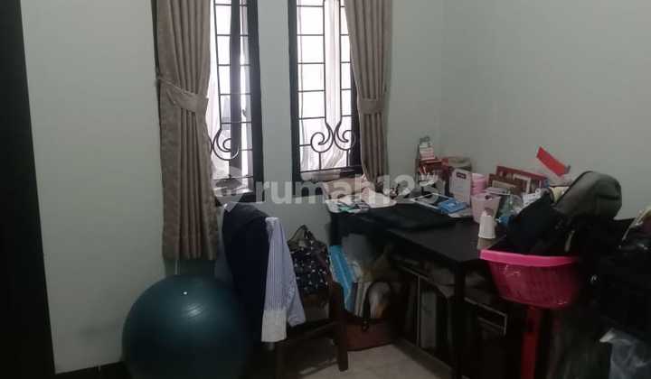 Rumah Terawat di Cluster Cisaranteun Kulon 2