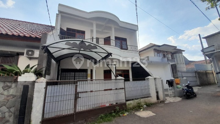 Rumah Luas 108 Di Area Pasir Salam Kembar Timur Bkr