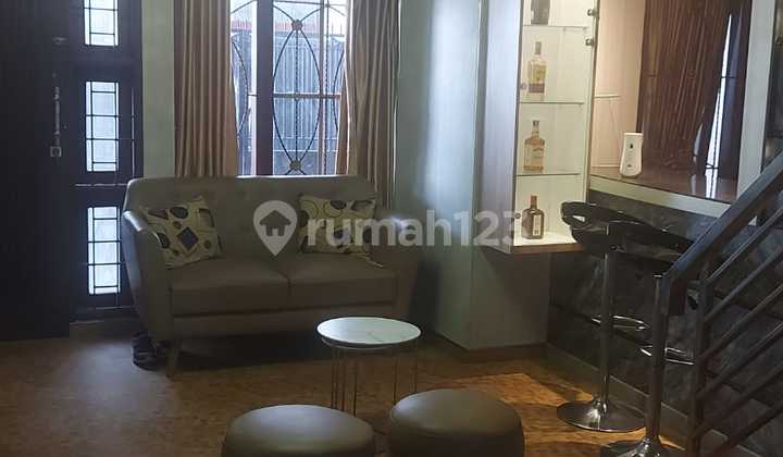 Rumah Bagus Terawat di Sukarajin Cikutra Supratman