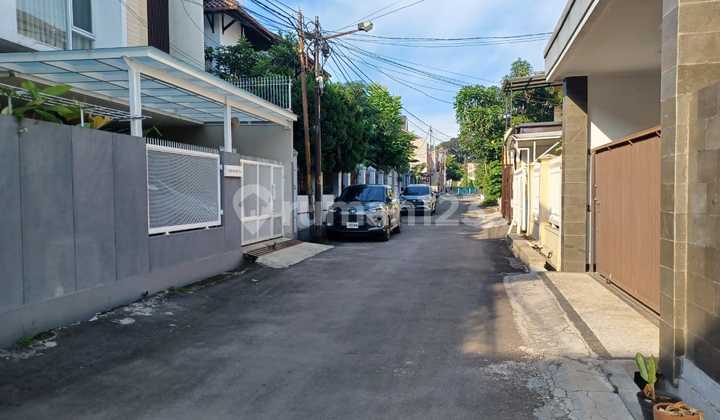 Rumah Luas 118 Di Komplek Batu Indah Batununggal 2