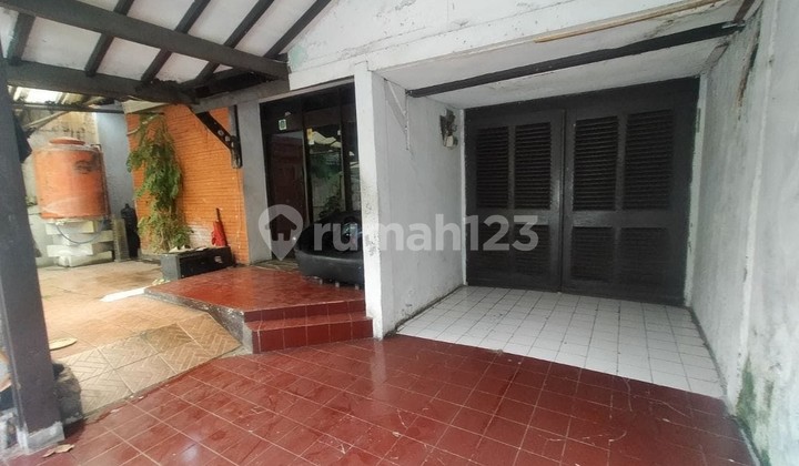 Rumah Luas 136 Di Komplek Kopo Permai Depan Taman Komplek