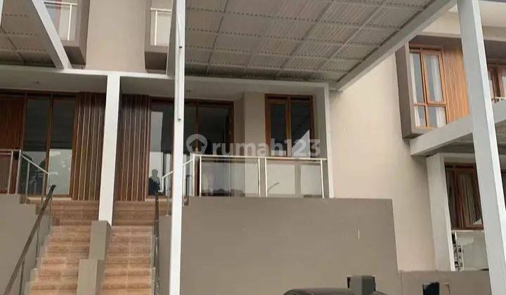 Rumah Bagus Terawat Di Cluster Bali Garden Awiligar 1