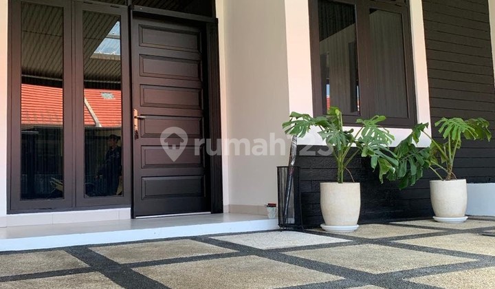 Rumah Bagus Minimalis Semi Furnish Di Komp Setradago