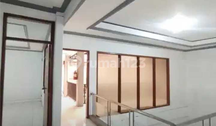 Muraah!!Rumah Terawat Luas 213 di Komplek Batu Indah Batununggal