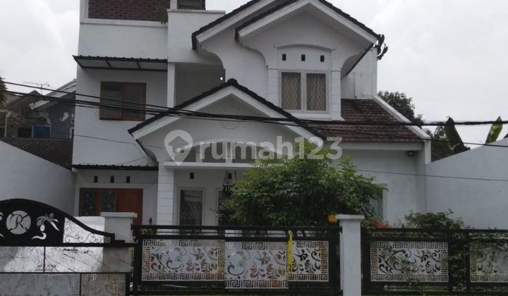 Rumah Mewah Luas209 di Komplek Setiabudi Regency Bandung Utara Rumah Mewah Luas209 di Komplek Setiabudi Regency Bandung Utara