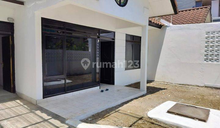 Rumah Bagus Terawat Luas126 Di Komplek Batununggal 1