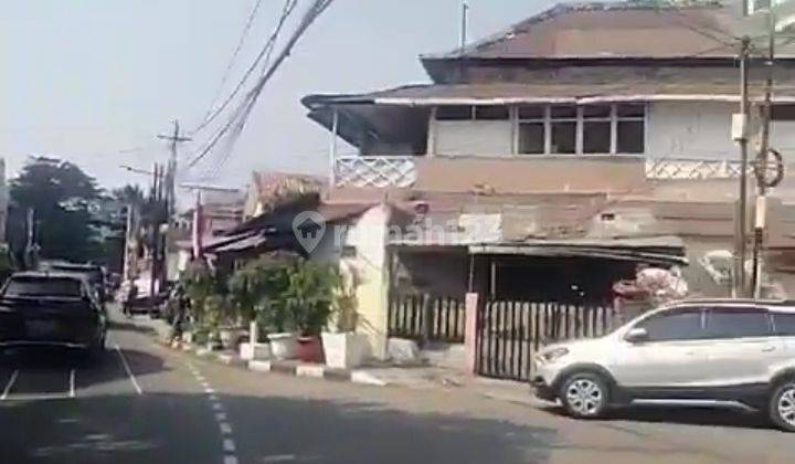 Rumah Gaya Lama di Jakarta Pusat 2