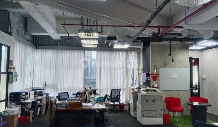 Kantor siap dipakai di Menara Kadin 2