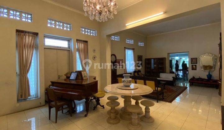 Dijual Rumah Lama di Menteng 2