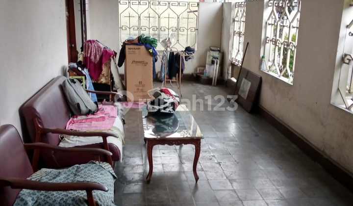 Dijual Rumah Lama Hitung Tanah di Benhil Jakarta Pusat