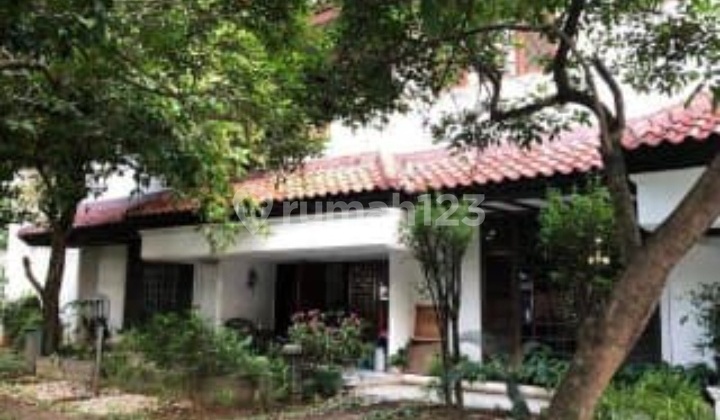 Dijual Rumah di Kebayoran Baru Jakarta Selatan