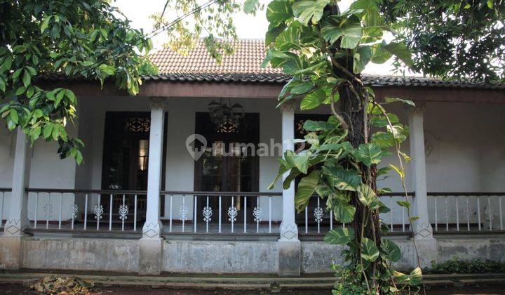 Dijual Rumah Lama Terawat dan Bangunan masih kokoh di Menteng. 1