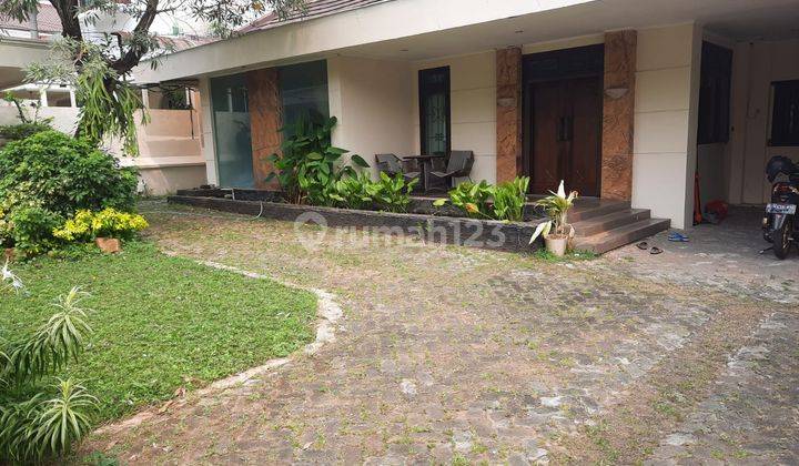 Dijual Rumah Lama di Menteng Jakarta Pusat 1