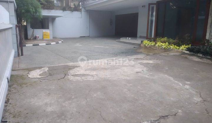 Dijual Rumah Commercial siap Huni/Kantor di Kebayoran Baru 2