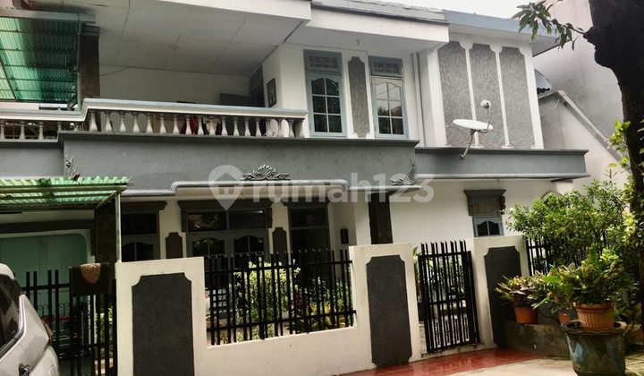 Rumah Bagus Asri Siap Huni Jelambar Jakarta Barat  2