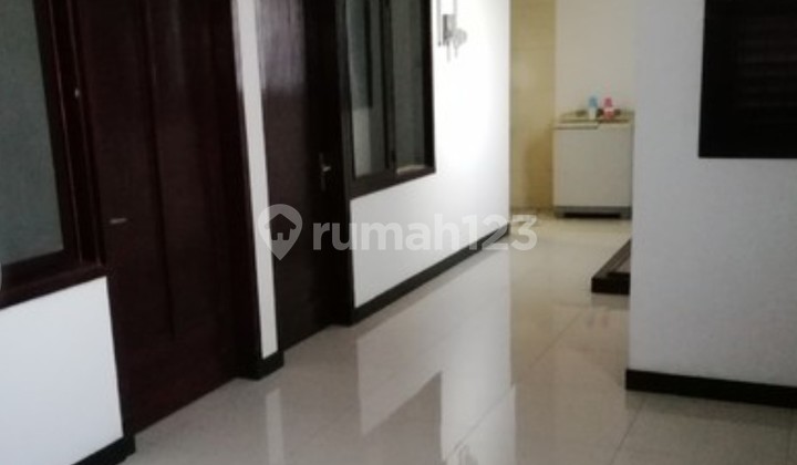 For Quick Sale: Biliton Main Road House, Suitable for Business 2