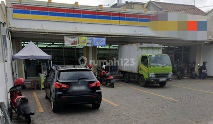 Ruko Lokasi Sangat Strategis di Jalan Kembar Kris Kencana 1