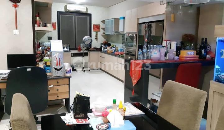 Jual Tanah Bonus Bangunan Mewah Semi Furnished  Minimalis siap Huni, Regency 21, Arief Rahman Hakim