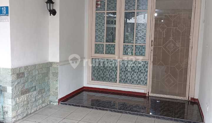 For Sale, Taman Mutiara Pakuwon City House, Ready to Occupy, Near Its Mulyosari Mall