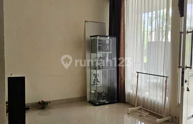 Dijual Murah Rumah di Palm Beach, Pakuwon City, Surabaya Dijual Murah Rumah di Palm Beach, Pakuwon City, Surabaya