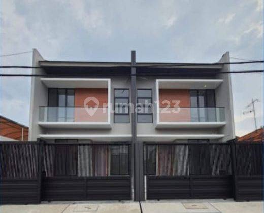 Dijual Ready Rumah Baru Siap Pakai, Manyar Tirtoyoso 1