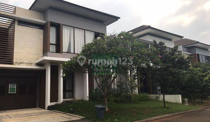 Rumah Modern Minimalis di Cluster Ritzone 2