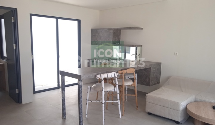 Rumah Modern Minimalis Fully Furnished di Bsd City 2