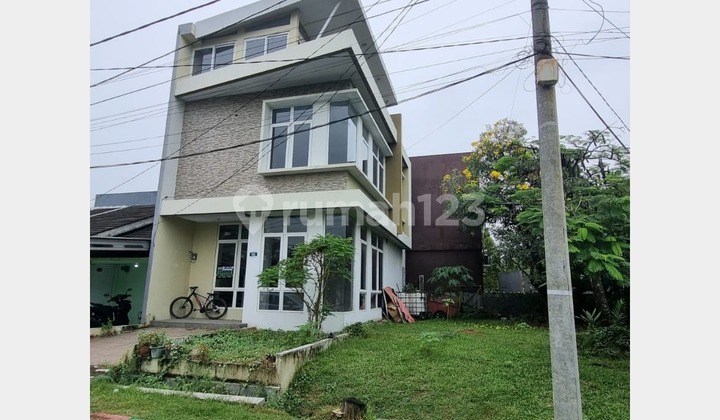 Dijual Rumah Mewah 3 Lantai Hoek di Cilegon Residence - Cluster Jasmine!! 1