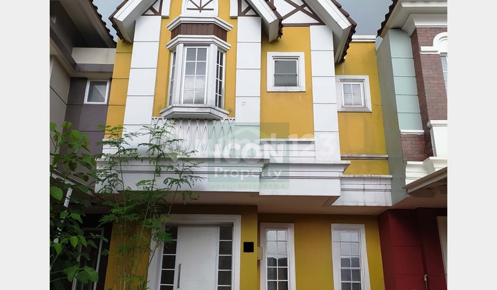 For Rent Beautiful House Malibu Village BSD - Strategic Location with Attractive Design!!