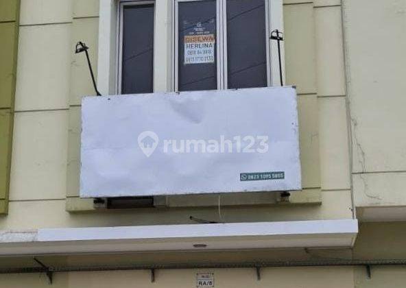 SALE!! Ruko Bagus di Banjar Wijaya 1